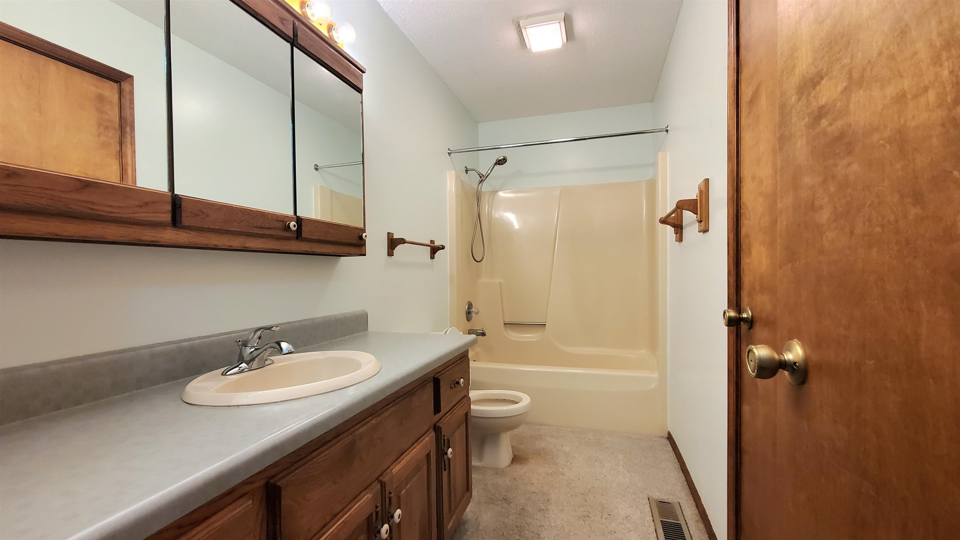4928 Webster Road New Haven, IN 46774 - Photo 30 of 49 Gallery Image 30