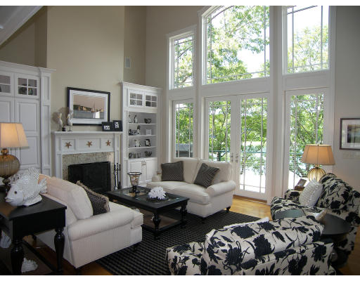 209 Seapit Road Falmouth, MA 02536 - Photo 3 of 9 Gallery Image 3
