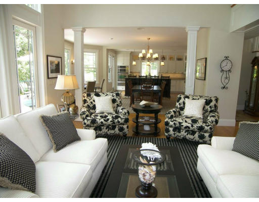 209 Seapit Road Falmouth, MA 02536 - Photo 4 of 9 Gallery Image 4