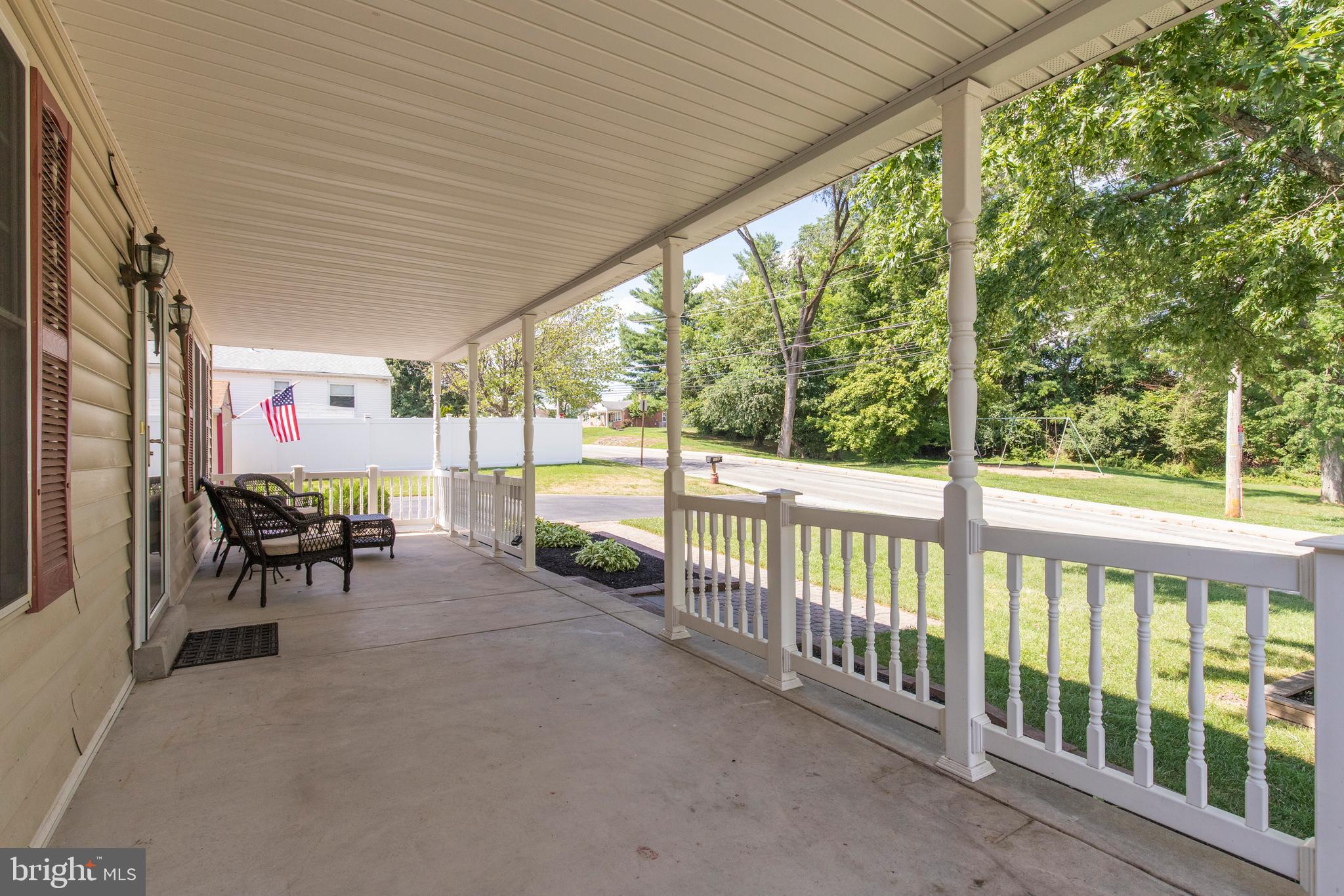 1106 Church Road Springfield, PA 19064 - Photo 2 of 32 Front Porch