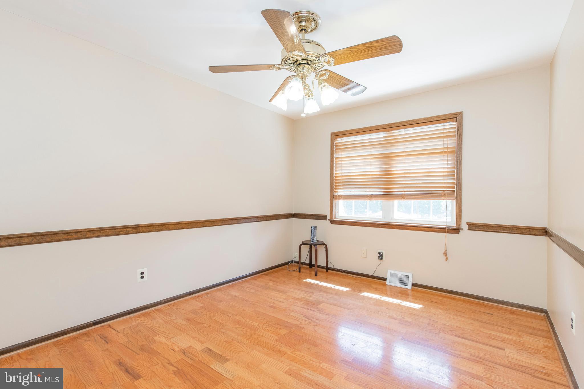 1106 Church Road Springfield, PA 19064 - Photo 6 of 32 Dining Room