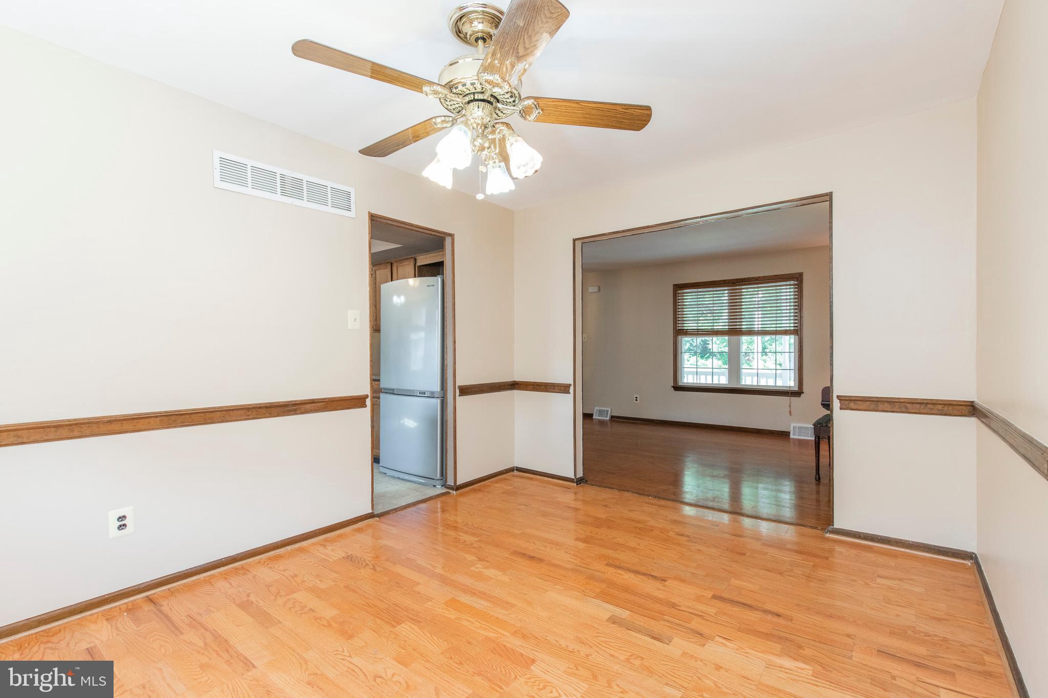 1106 Church Road Springfield, PA 19064 - Photo 7 of 32 Dining Room