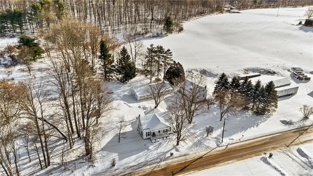 $310,000 | 168 County Highway, West Winfield, NY 13491