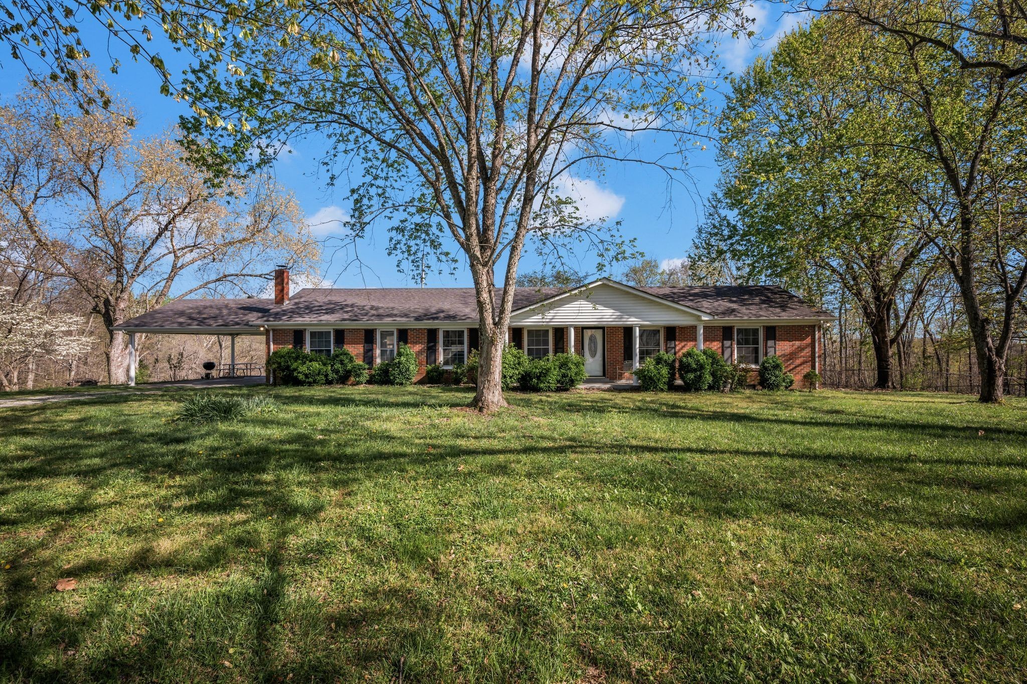1175 Batson Mill Road Charlotte, TN 37036 - Photo 2 of 35 Gallery Image 2