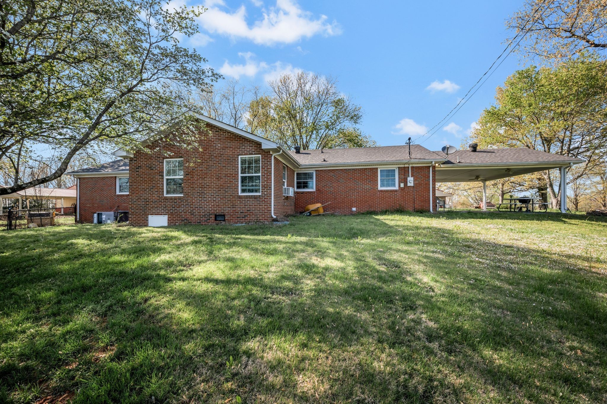 1175 Batson Mill Road Charlotte, TN 37036 - Photo 27 of 35 Gallery Image 27