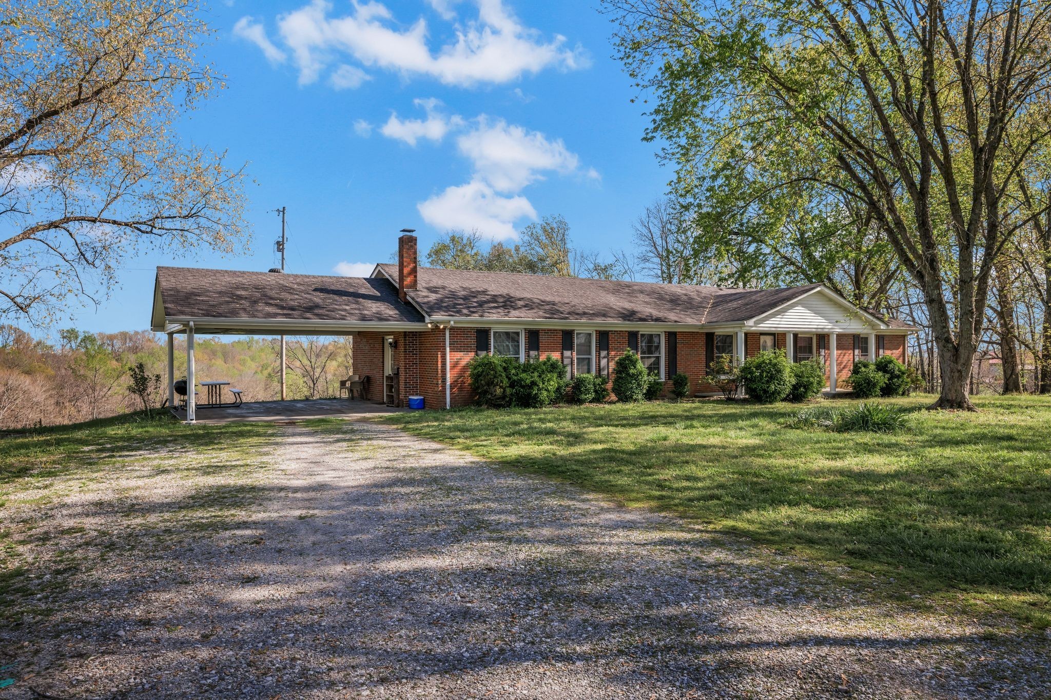 1175 Batson Mill Road Charlotte, TN 37036 - Photo 4 of 35 Gallery Image 4