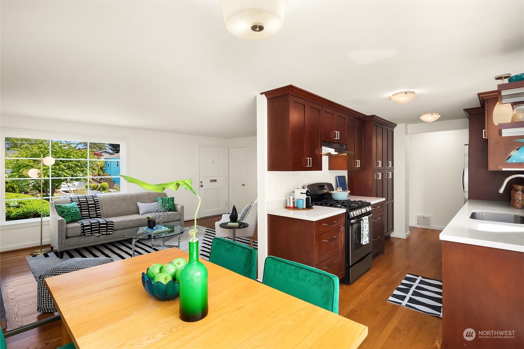 4127 Southwest Portland Street Seattle, WA 98136 - Photo 12 of 40 Gallery Image 12