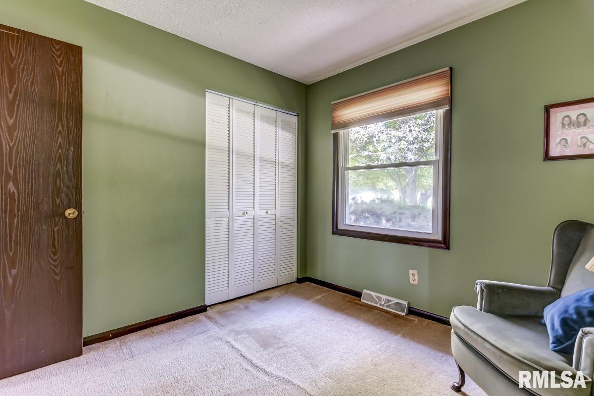 63 Ramblewood Road Chatham, IL 62629 - Photo 23 of 32 Gallery Image 23