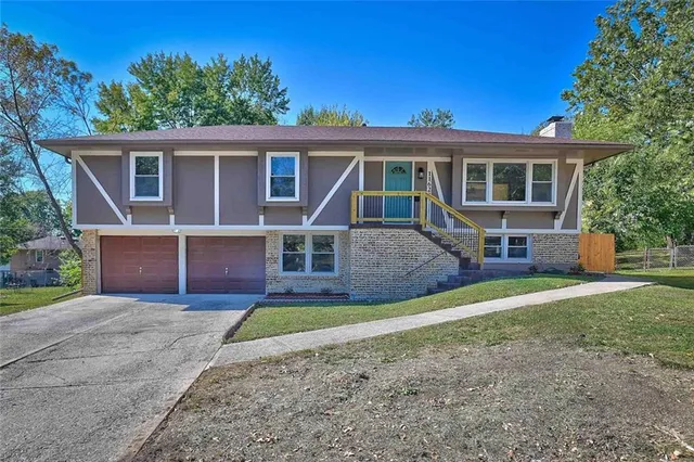 $269,500 | 11620 Manchester Avenue, Kansas City, MO 64134
