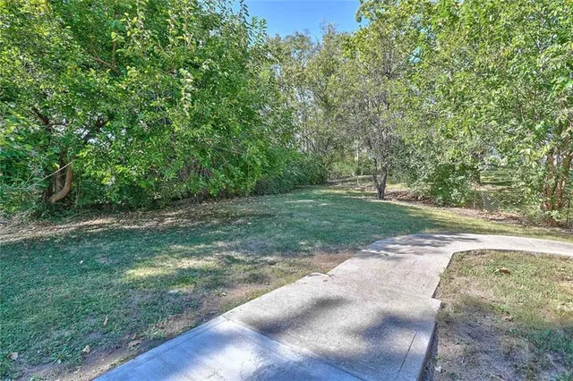 $269,500 | 11620 Manchester Avenue, Kansas City, MO 64134