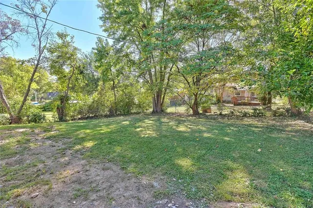 $269,500 | 11620 Manchester Avenue, Kansas City, MO 64134