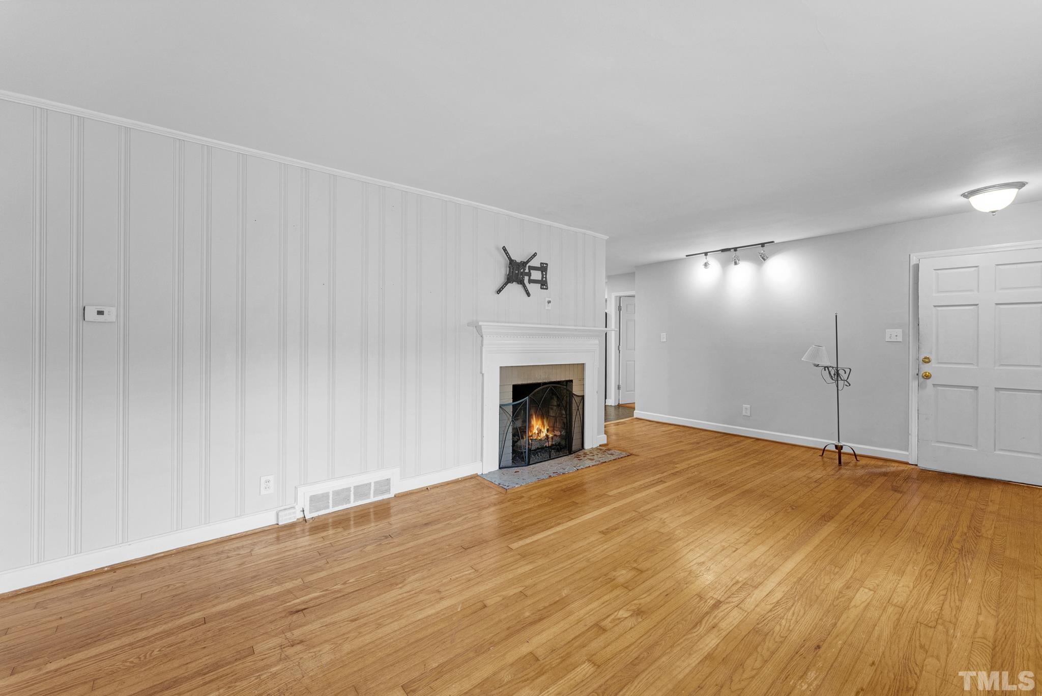 1908 White Oak Road Raleigh, NC 27608 - Photo 5 of 25