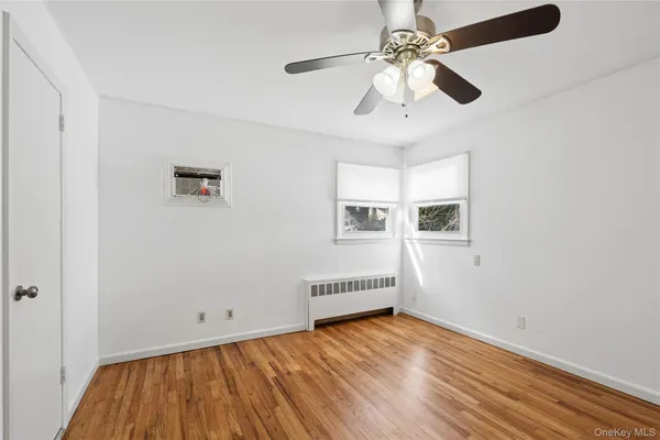 $4,500 | 31 Evelyn Lane, Syosset, NY 11791