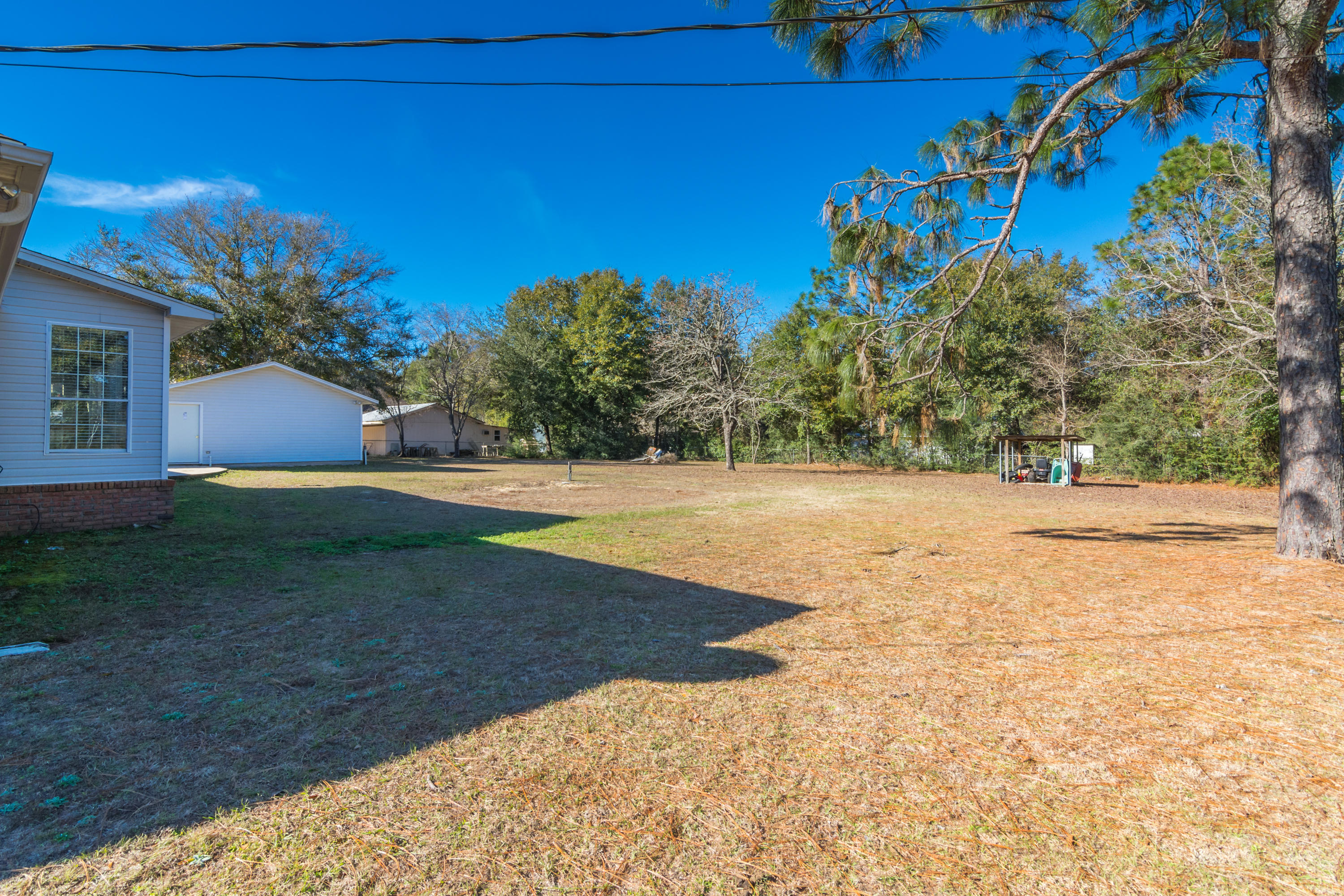 3171 Airport Road Crestview, FL 32539 - Photo 12 of 44