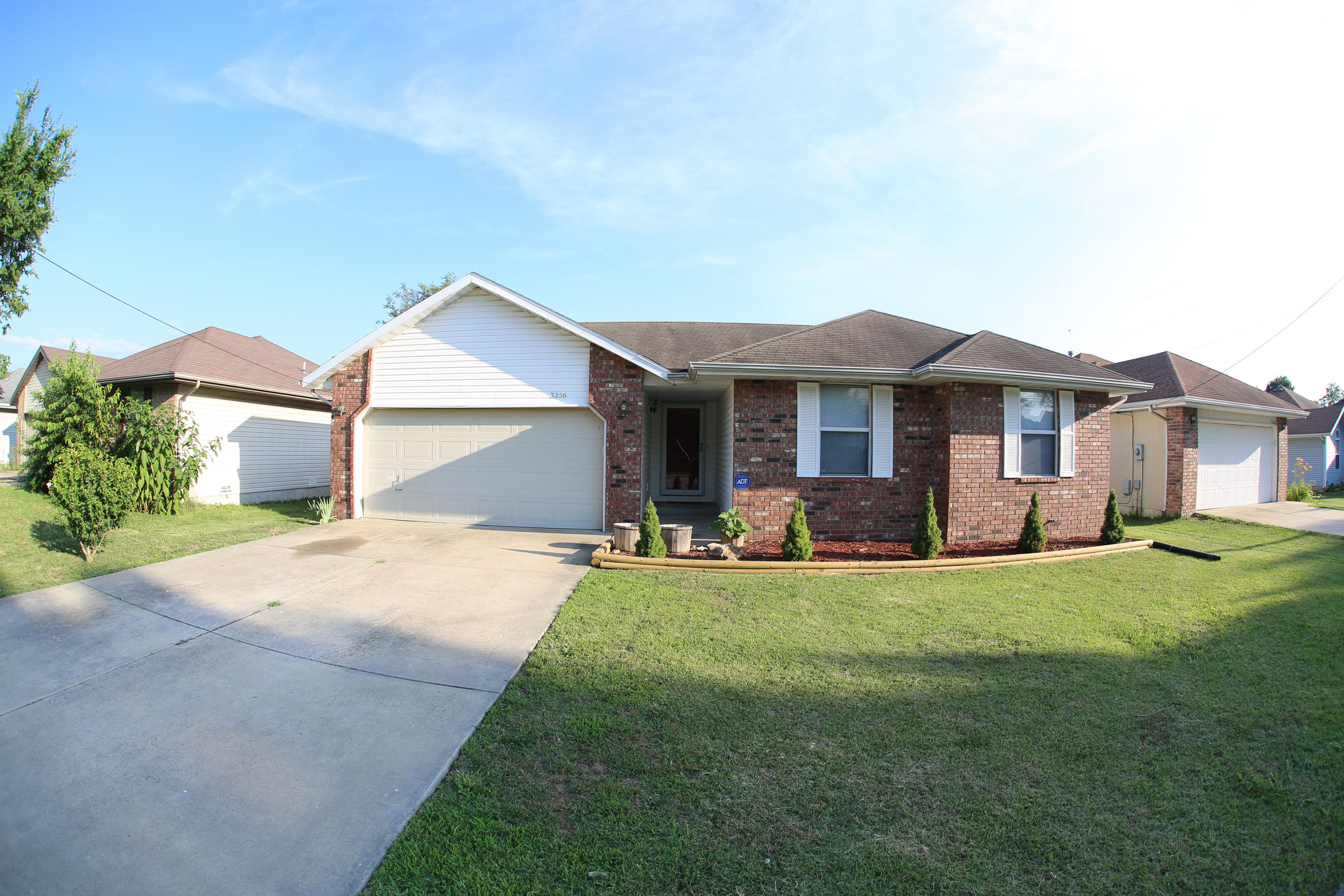 3256 West Calhoun Street Springfield, MO 65802 - Photo 1 of 1 front