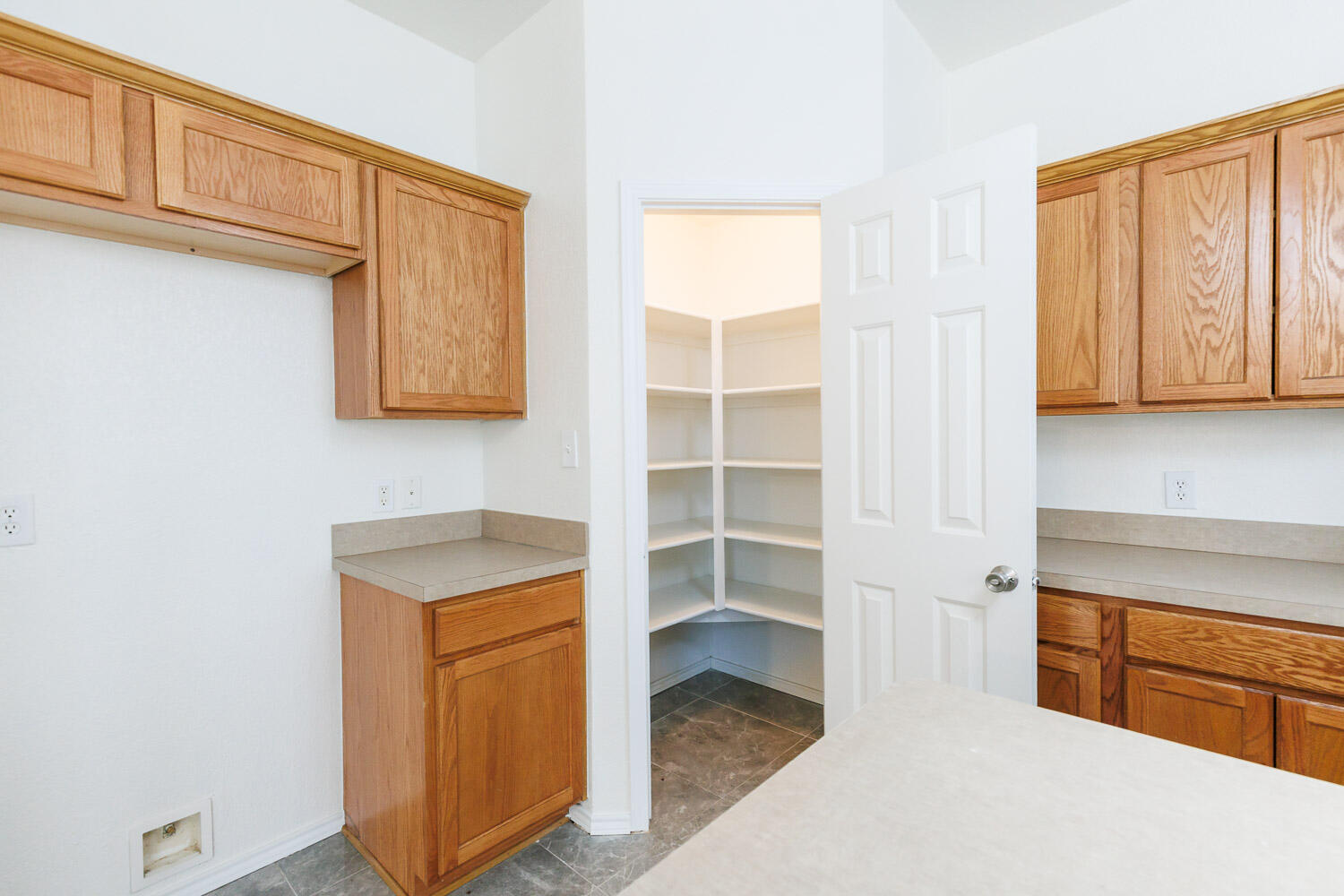 8702 10th Place Lubbock, TX 79416 - Photo 14 of 47 8702 10th Pl-21