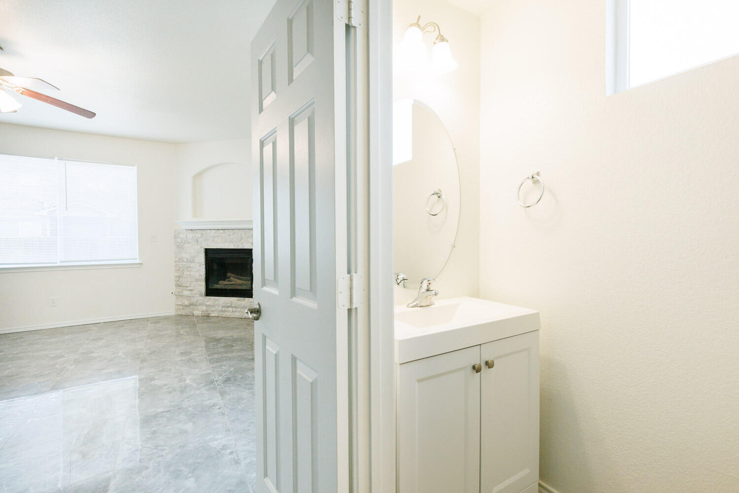 8702 10th Place Lubbock, TX 79416 - Photo 23 of 47 8702 10th Pl-36