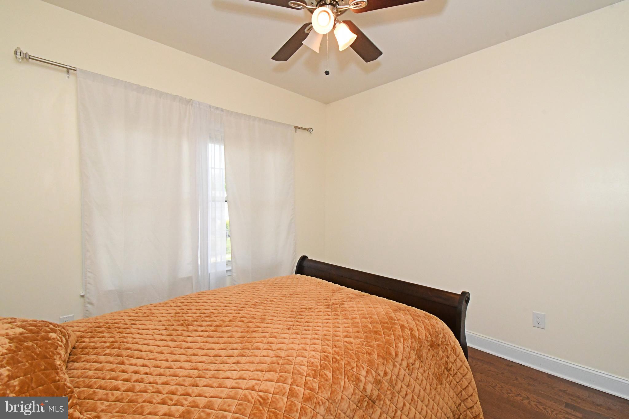 13113 Worthington Road Philadelphia, PA 19116 - Photo 39 of 63
