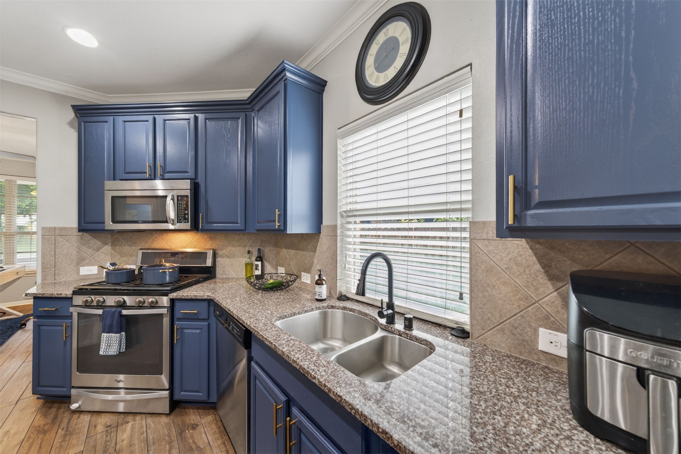 21847 Mount Hunt Drive Spring, TX 77388 - Photo 7 of 50