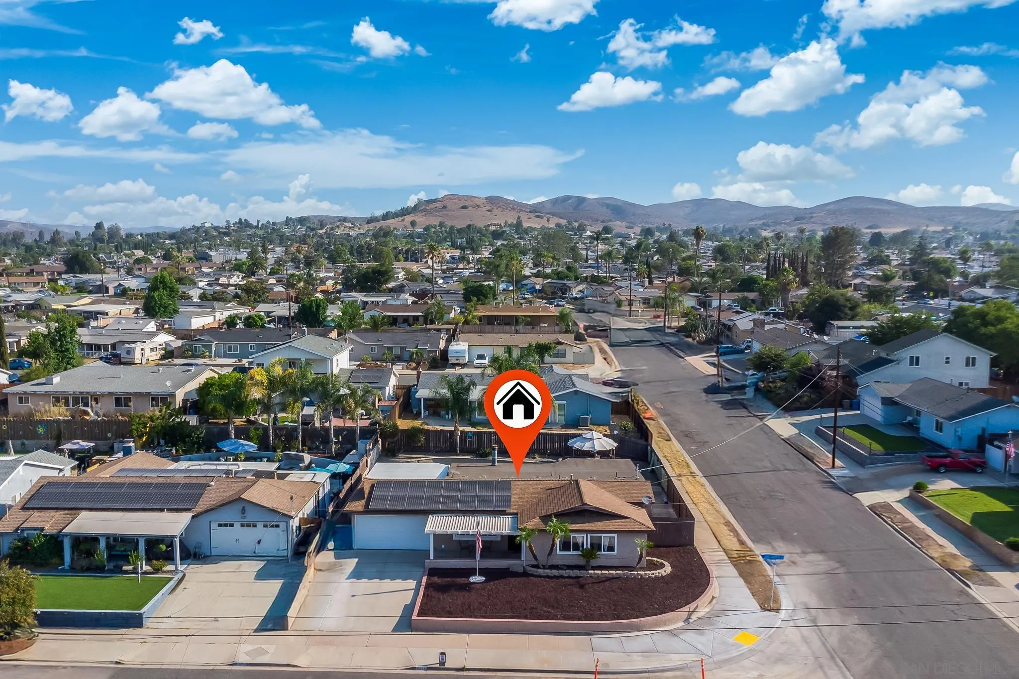 9276 Ruffin Road Santee, CA 92071 - Photo 6 of 40 a view of a city