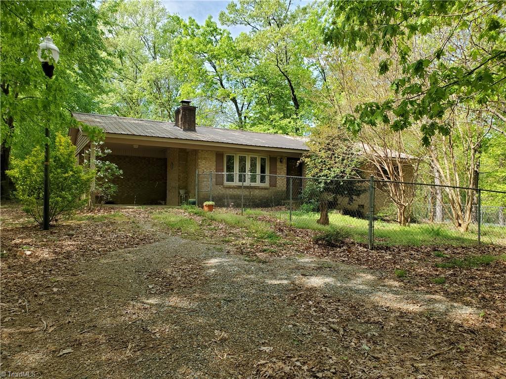 155 McCarn Road Lexington, NC 27292 - Photo 1 of 17