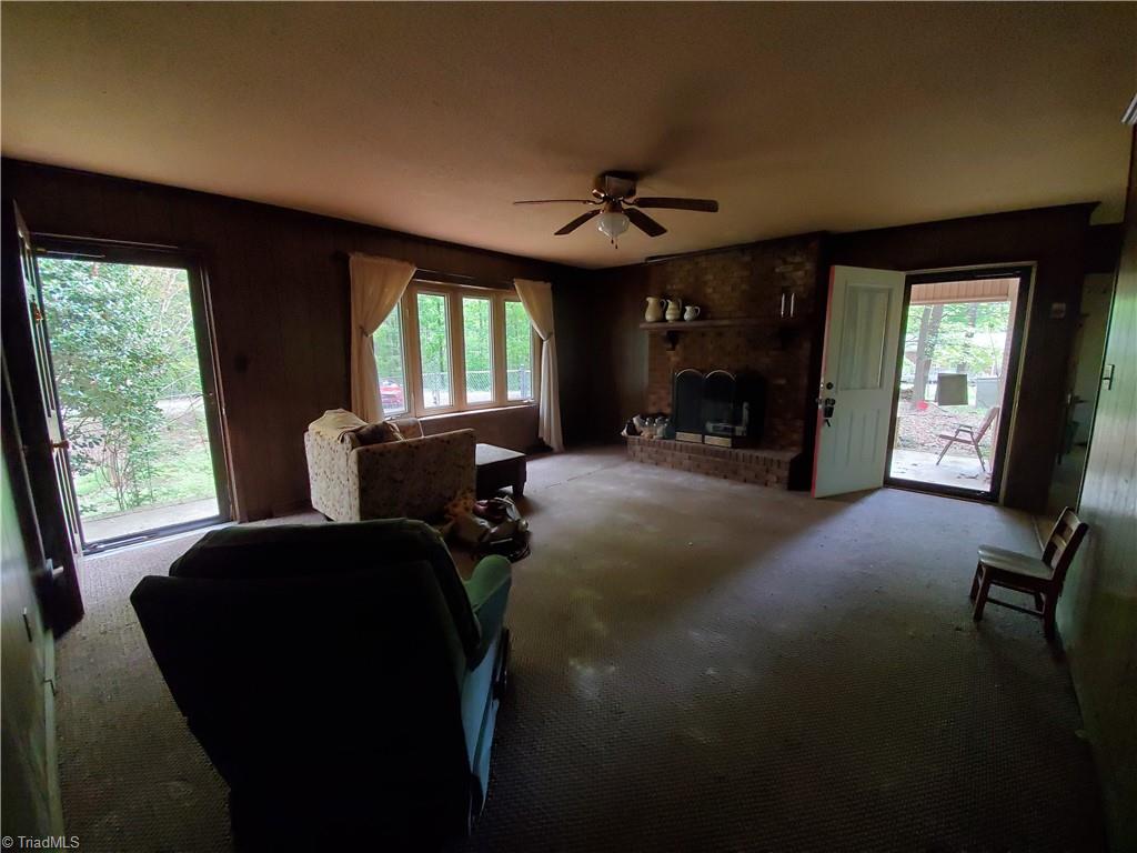 155 McCarn Road Lexington, NC 27292 - Photo 3 of 17