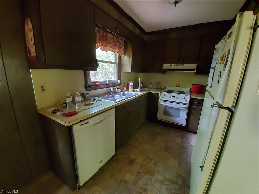 155 McCarn Road Lexington, NC 27292 - Photo 6 of 17