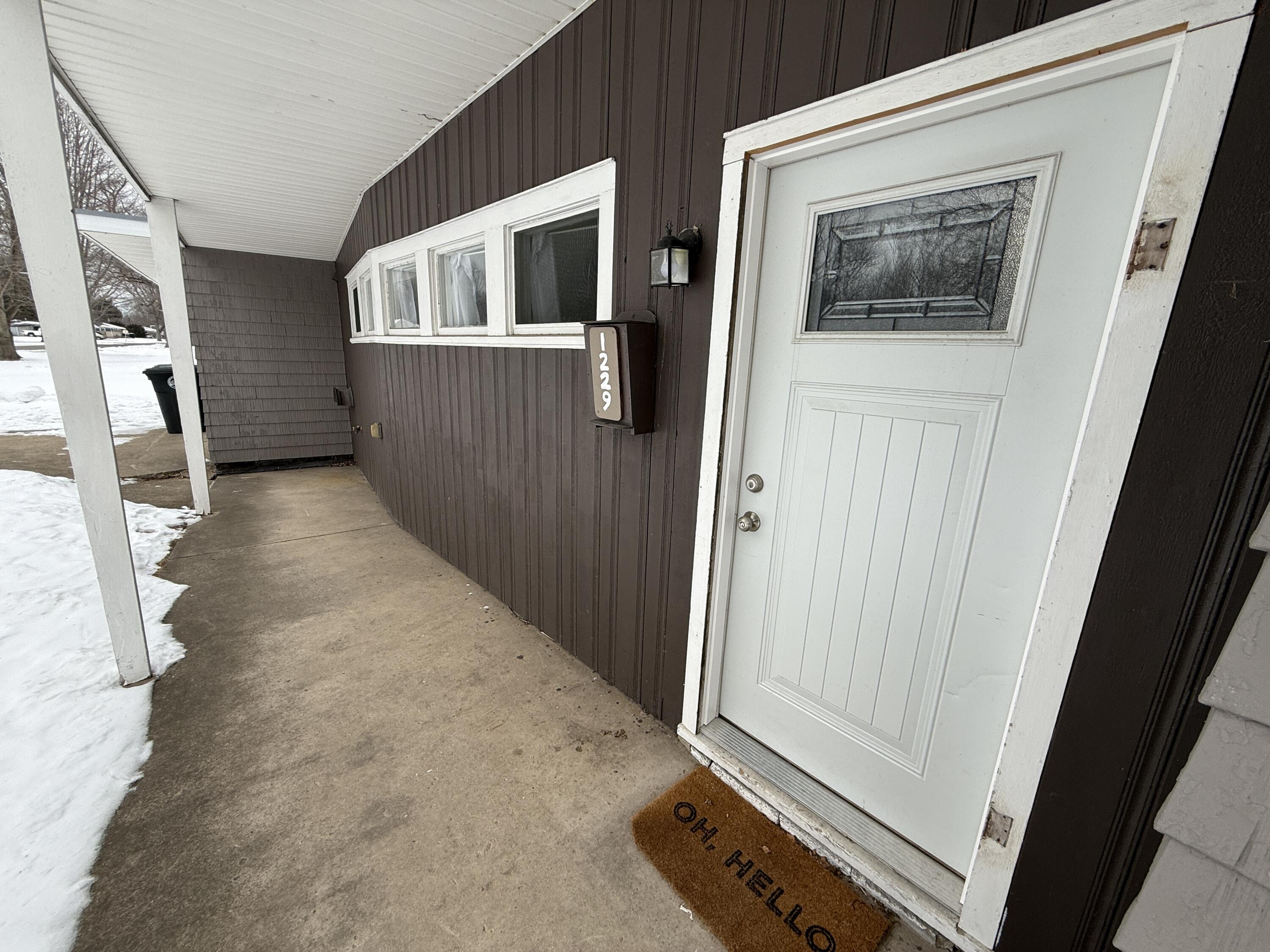 1229 State Street Hobart, IN 46342 - Photo 2 of 14 3000x2250