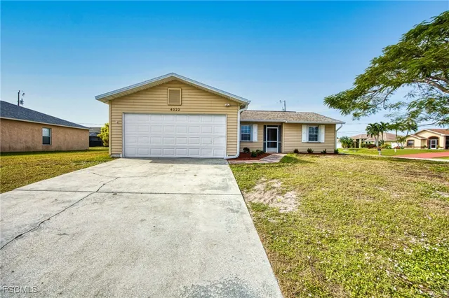 $309,700 | 4022 Southwest 8th Place, Cape Coral, FL 33914