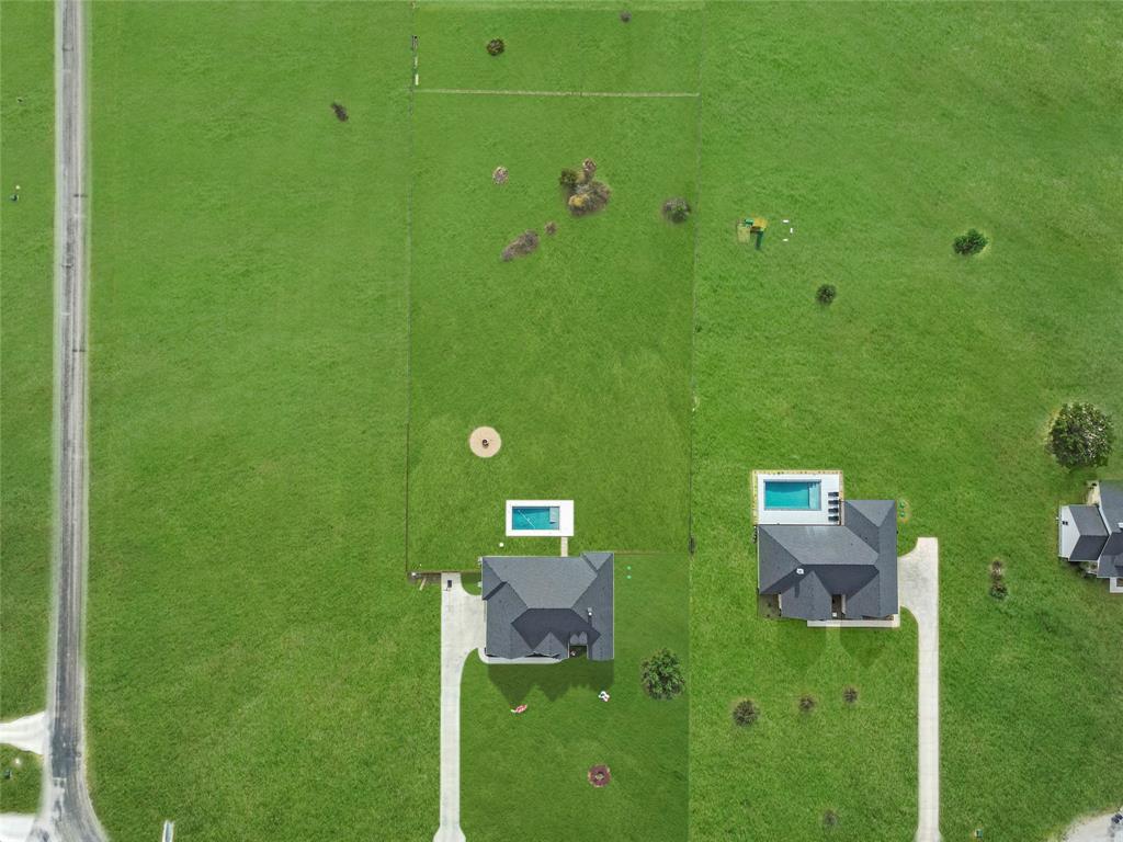 2041 Carrie Court Weatherford, TX 76088 - Photo 36 of 36 a bathroom with a sink