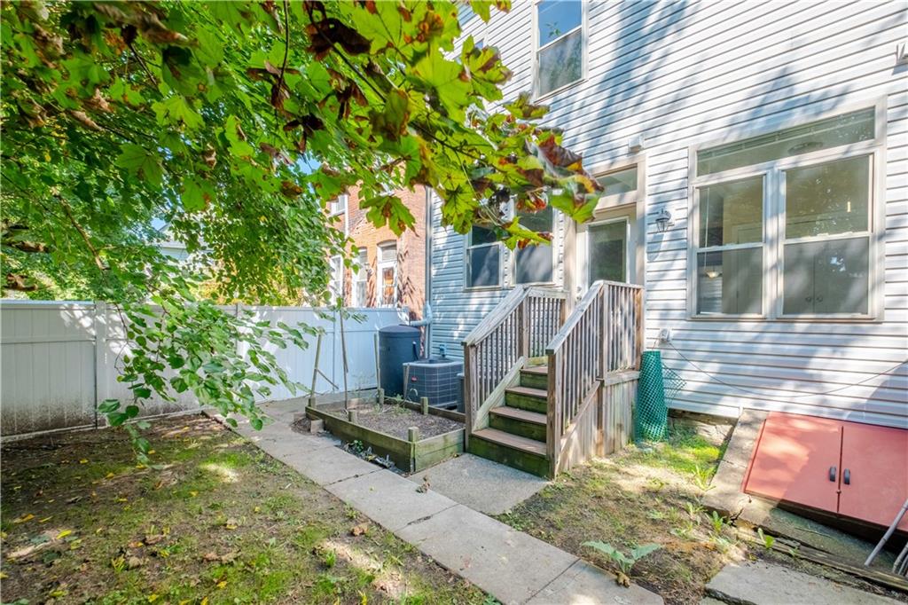 5810 Rippey Street Pittsburgh, PA 15206 - Photo 14 of 17 Gallery Image 14