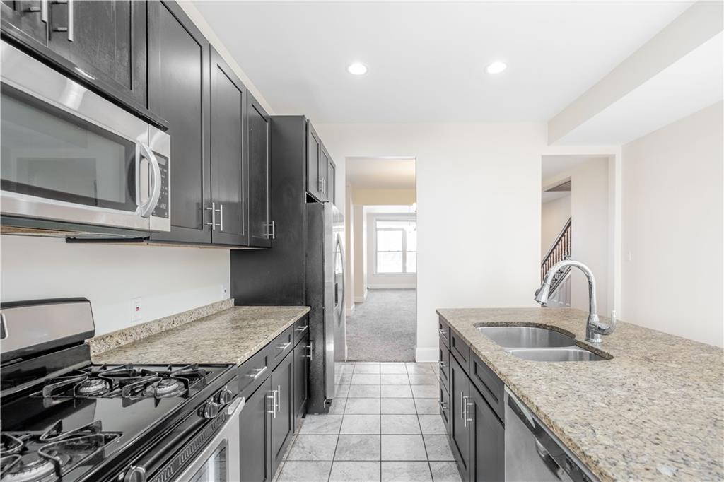 5810 Rippey Street Pittsburgh, PA 15206 - Photo 7 of 17 Gallery Image 7