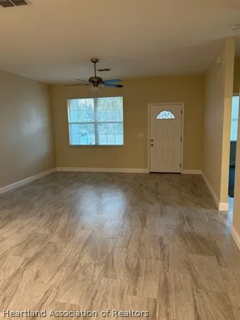 $1,900 | 5815 Twisted Oaks Drive, Sebring, FL 33876