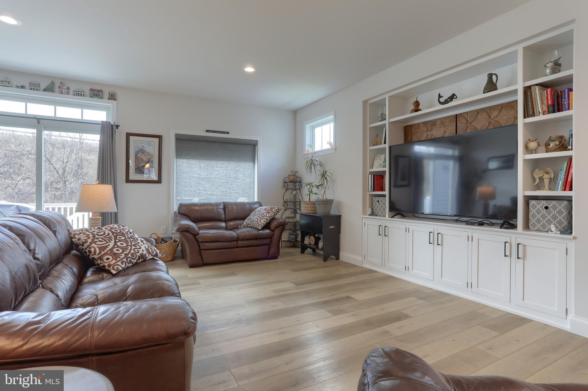 1100 Alden Way Lebanon, PA 17042 - Photo 16 of 52 a living room with furniture and a flat screen tv