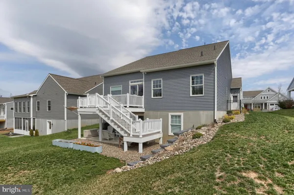 front view of house with a yard