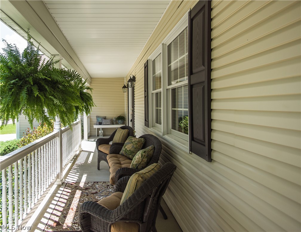 107 Poolside Lane Dover, OH 44622 - Photo 22 of 24