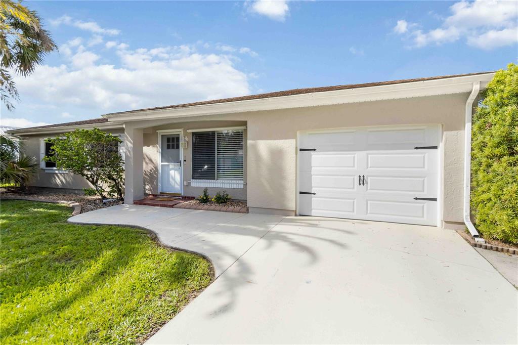 4567 Mongite Road North Port, FL 34287 - Photo 5 of 52 Gallery Image 5