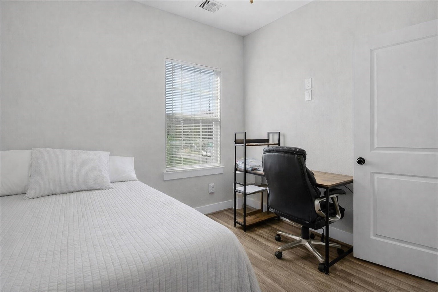 6501 Stratton Street Houston, TX 77023 - Photo 38 of 46