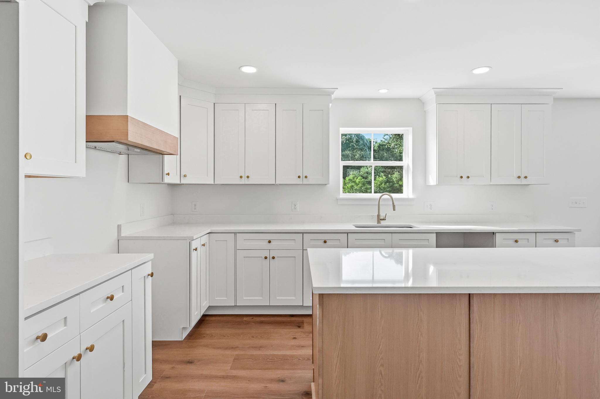 413 Atco Avenue Atco, NJ 08004 - Photo 5 of 38