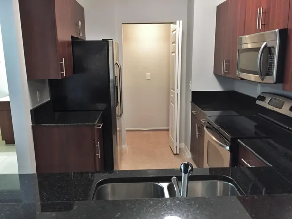 $2,700 | 4905 Midtown Lane, Unit 2201, Palm Beach Gardens, FL 33418