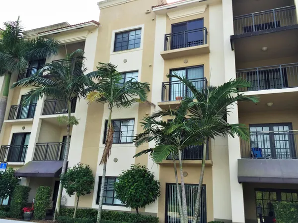 $2,700 | 4905 Midtown Lane, Unit 2201, Palm Beach Gardens, FL 33418