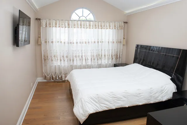 $549,000 | 5451 Elizabeth Place, Rolling Meadows, IL 60008