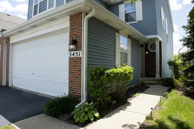 $549,000 | 5451 Elizabeth Place, Rolling Meadows, IL 60008