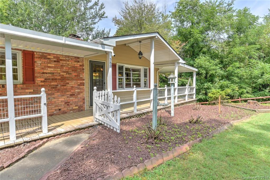 380 Bee Tree Road Swannanoa, NC 28778 - Photo 2 of 34 Gallery Image 2
