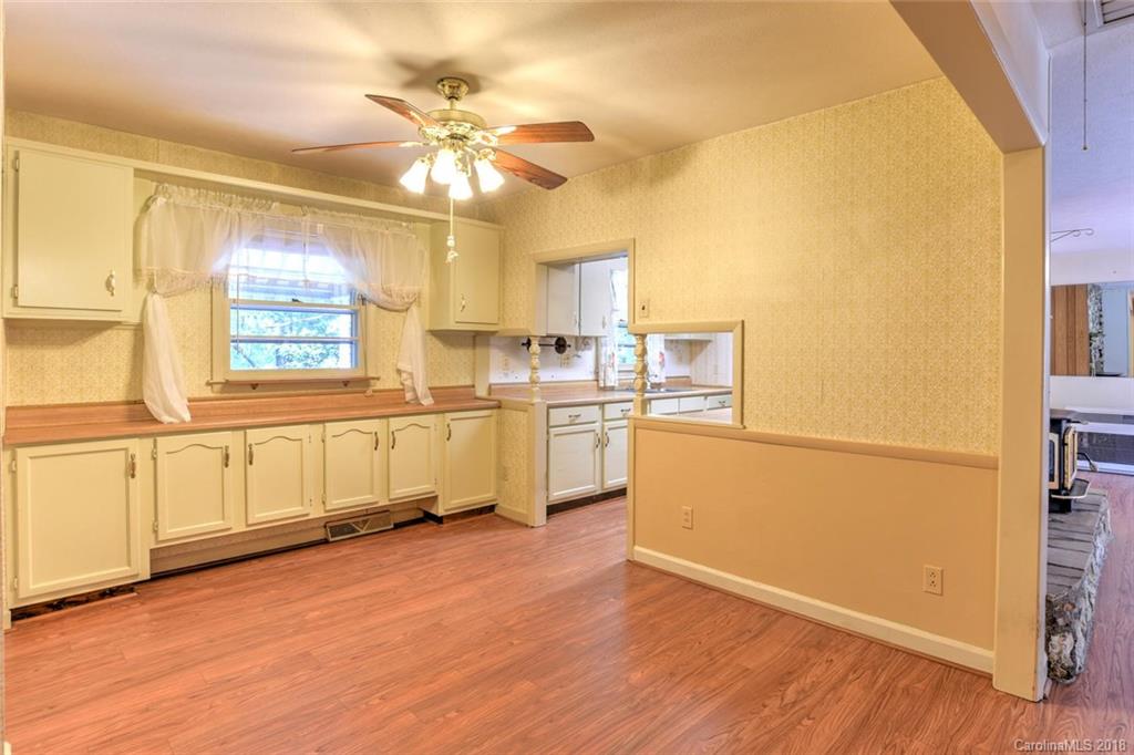 380 Bee Tree Road Swannanoa, NC 28778 - Photo 13 of 34 Gallery Image 13