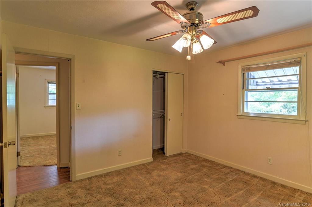 380 Bee Tree Road Swannanoa, NC 28778 - Photo 18 of 34 Gallery Image 18