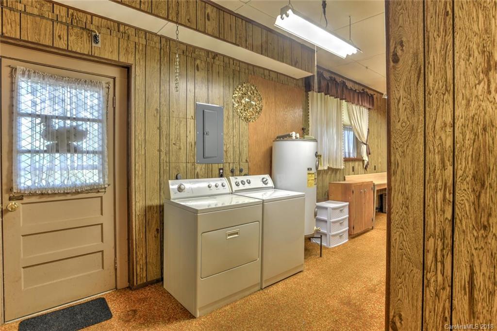 380 Bee Tree Road Swannanoa, NC 28778 - Photo 20 of 34 Gallery Image 20