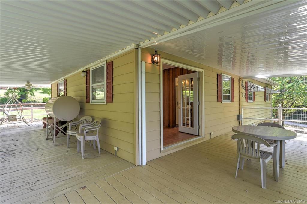 380 Bee Tree Road Swannanoa, NC 28778 - Photo 27 of 34 Gallery Image 27