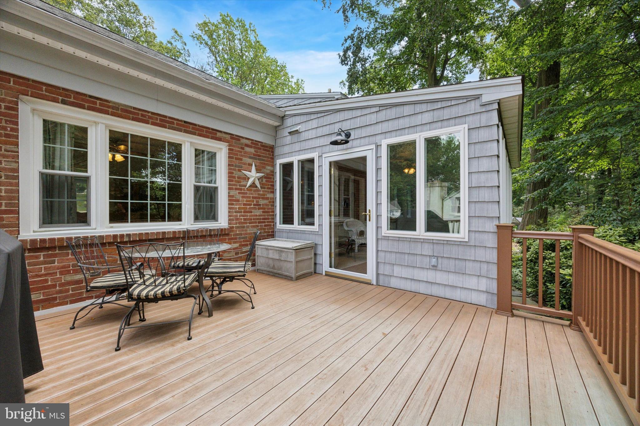 444 Kerr Lane Springfield, PA 19064 - Photo 31 of 35 a balcony with wooden floor and furniture