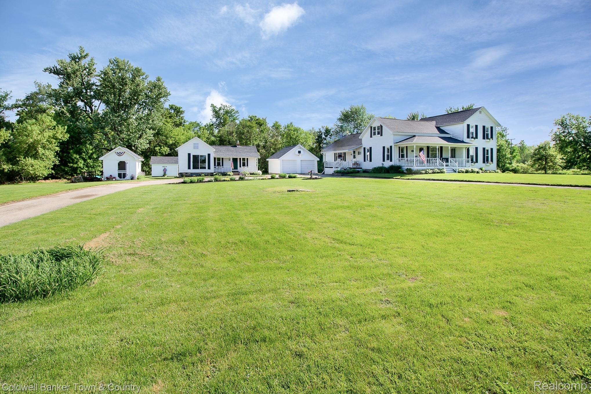 6457 Layton Road Fowlerville, MI 48836 - Photo 31 of 36 IMG_1729-Edit.JPG